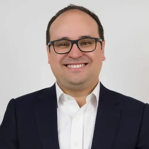 Nicolás Mora Schrader