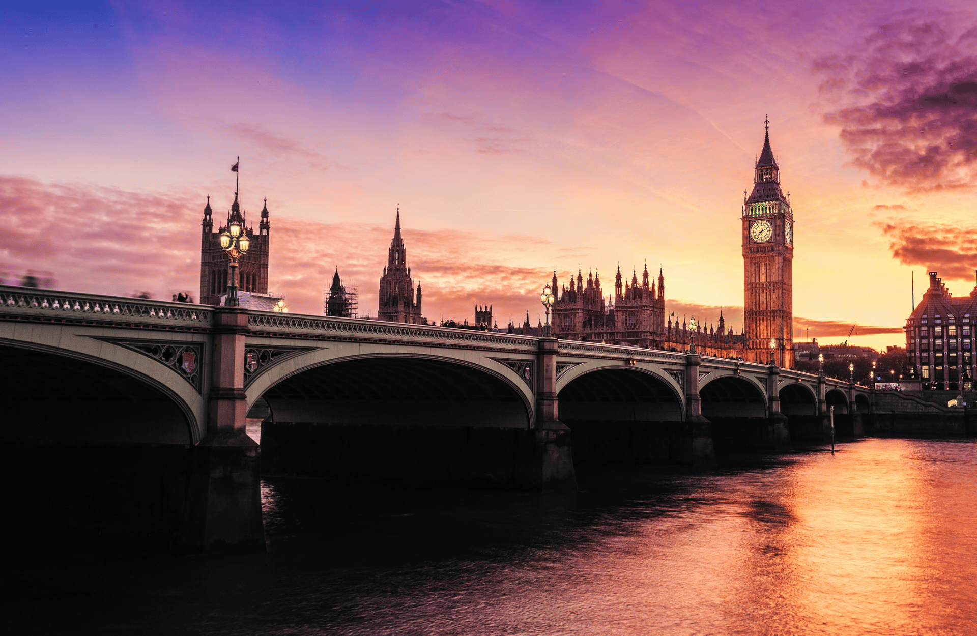 London2026Summit_Feature London at sunset